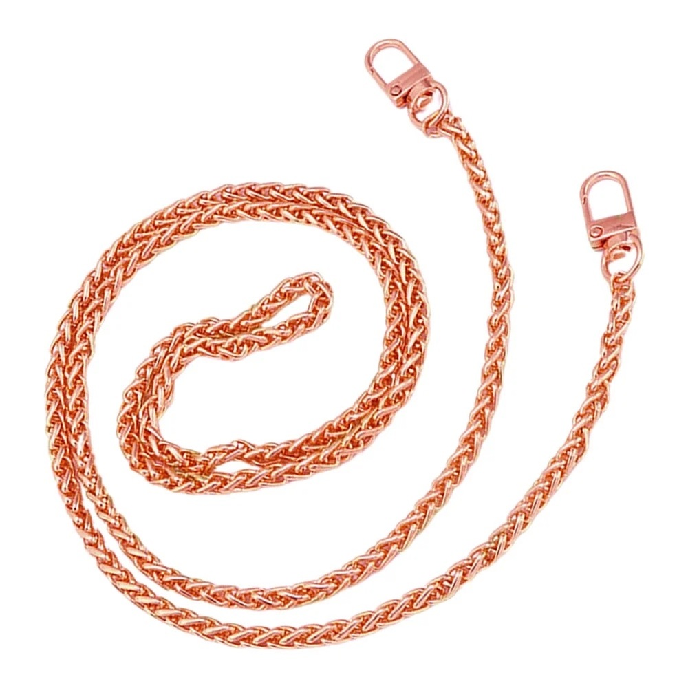 NWOT Elegant Rose Gold Chain Necklace